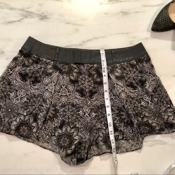 Helmet Lang shorts - Picture 4 of 6